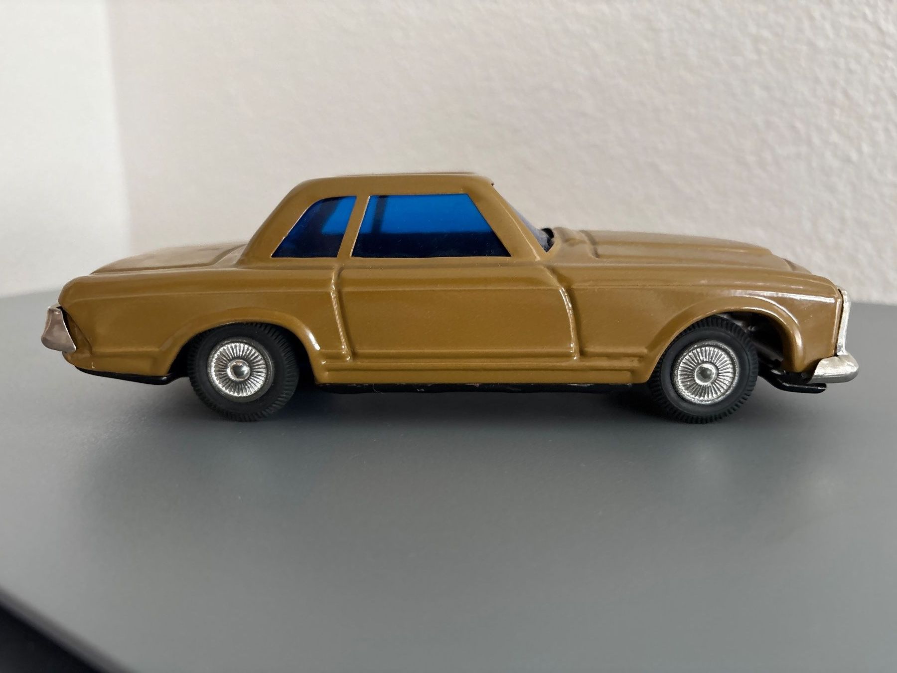 Voitures modèles: Oldtimer Modellauto – D'occasion à Ibach par lisch3 3