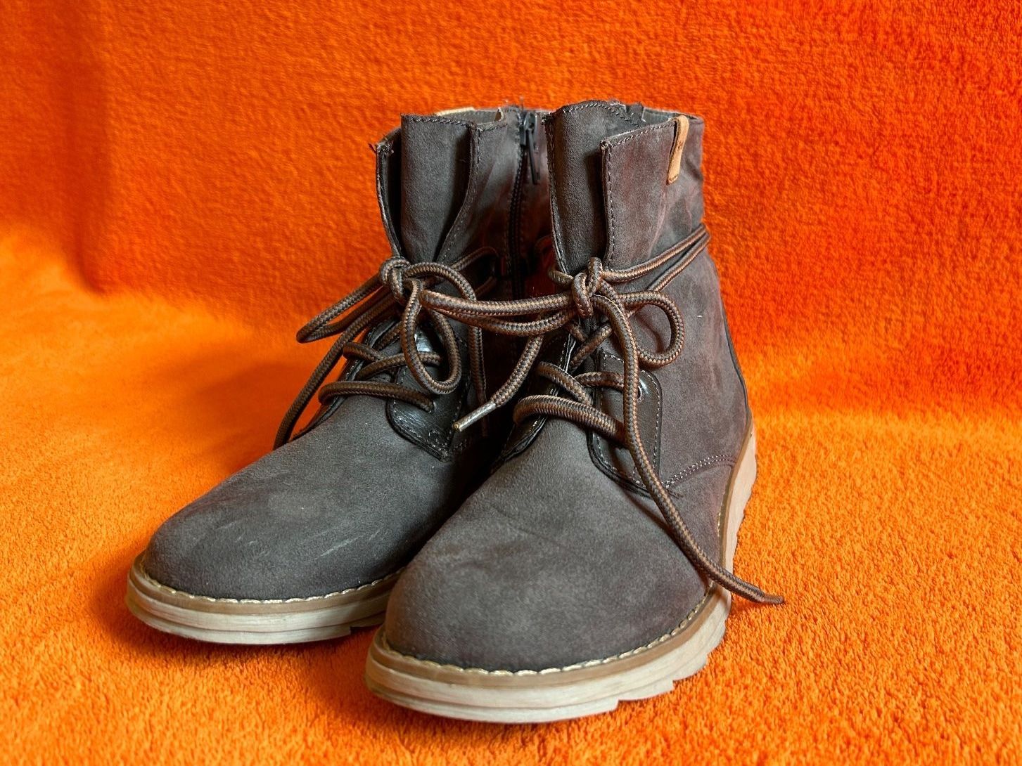 Bench Chaussures filles: Stiefelletten für Mädchen – Neuf (Voir description) à Teufen AR par rog_z6fm
