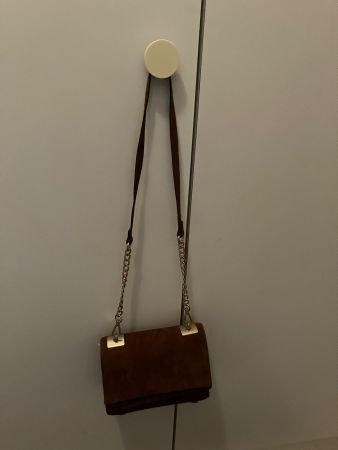 Borsetta a tracolla marrone e oro Zara Woman