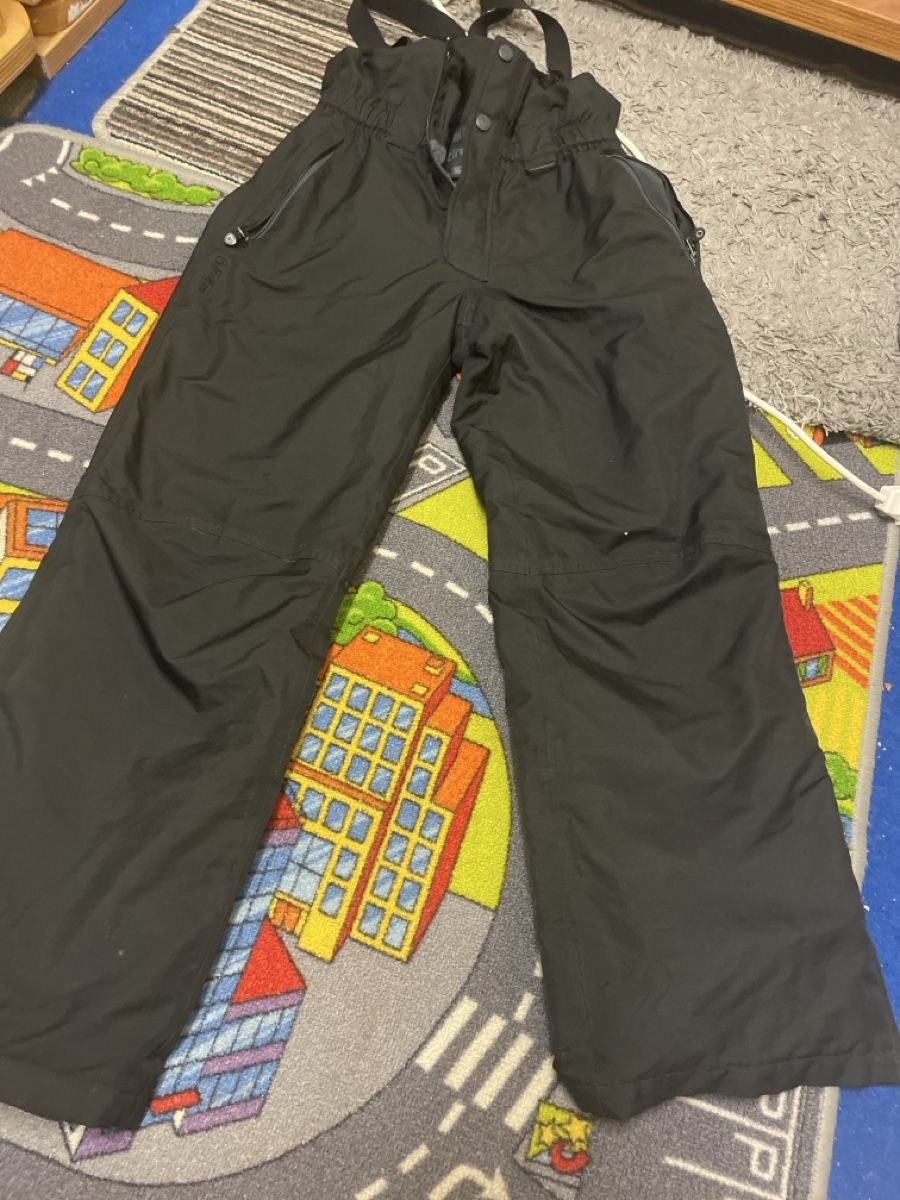 Pantaloni: Skihose gr 164 schwarz – Usato da Bad Zurzach venduto da Cuore34