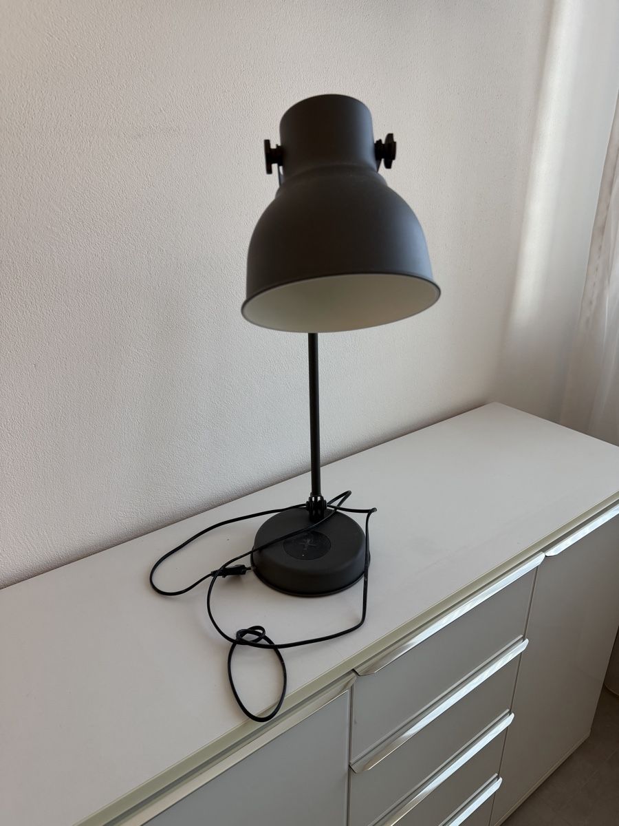 Lampade: Schreibtischlampe schwarz verstellbar – Usato da Neuhaus SG venduto da cynlo 1