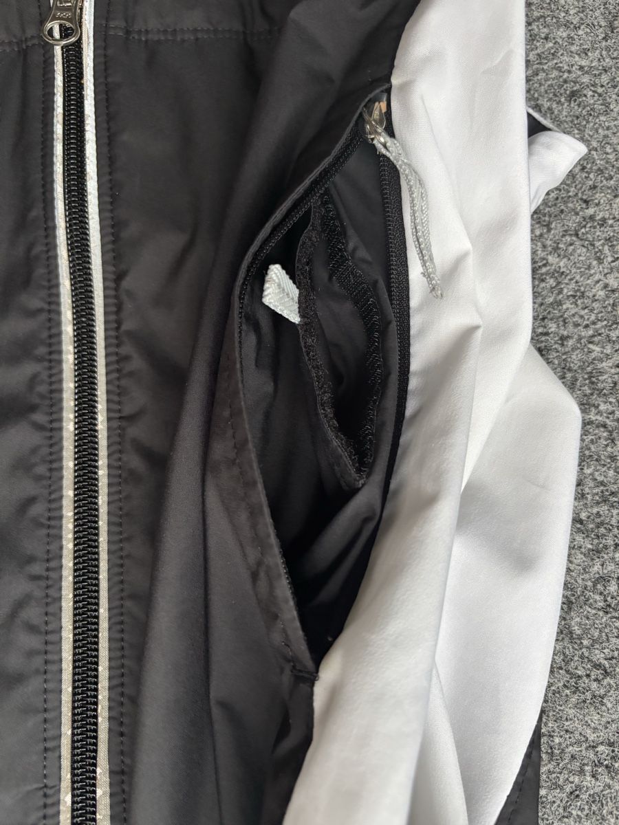 Nike Jacken: Nike Damen Running Jacke – Gebraucht aus Stallikon von Rsiri 3