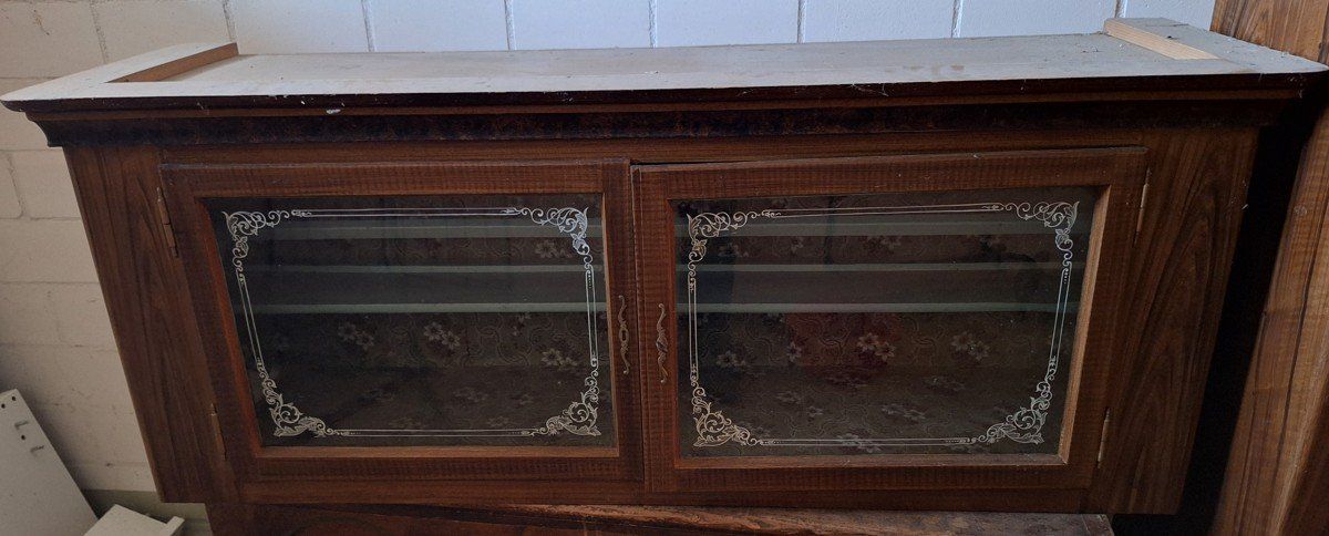 Armoires: Schrank mit Vitrine – D'occasion à Rümligen par Werner11121965 1