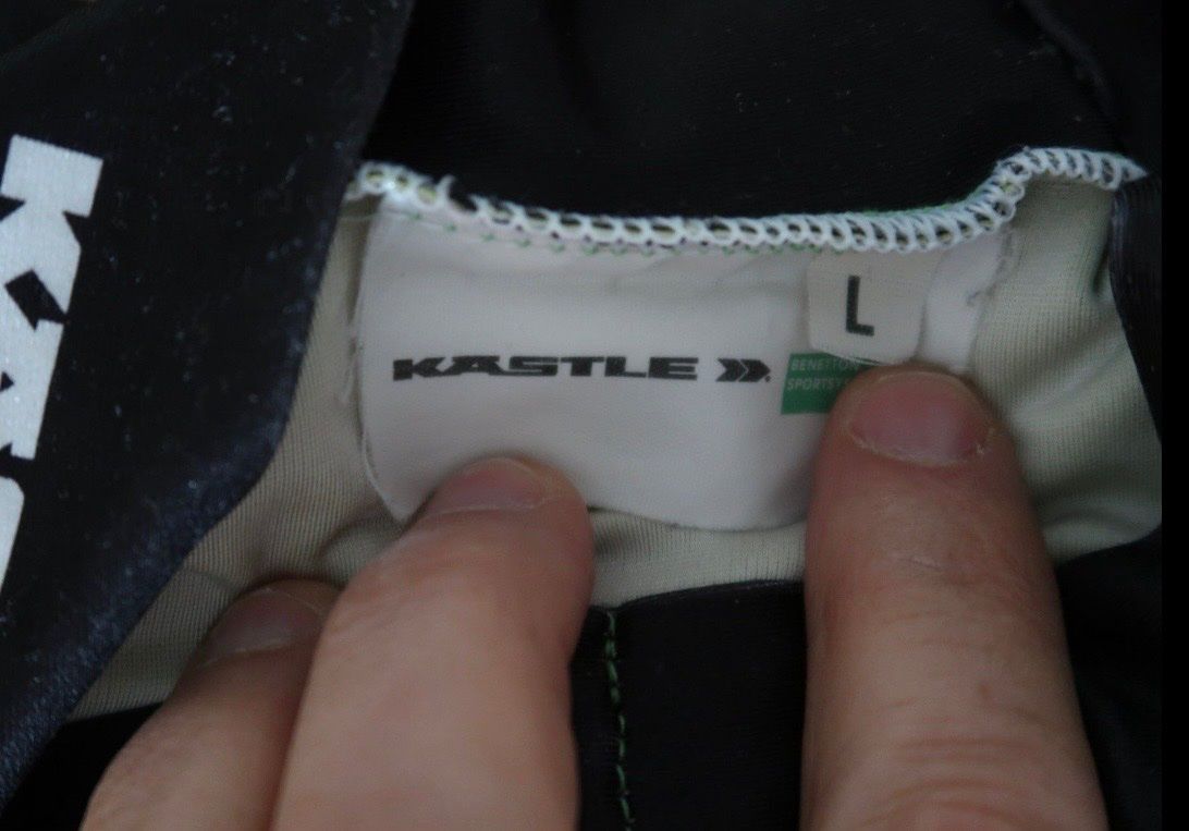 Canottiere & Pantaloni: Trikot (einteiler) anzug – Usato da Zürich venduto da cir_jh8v 2