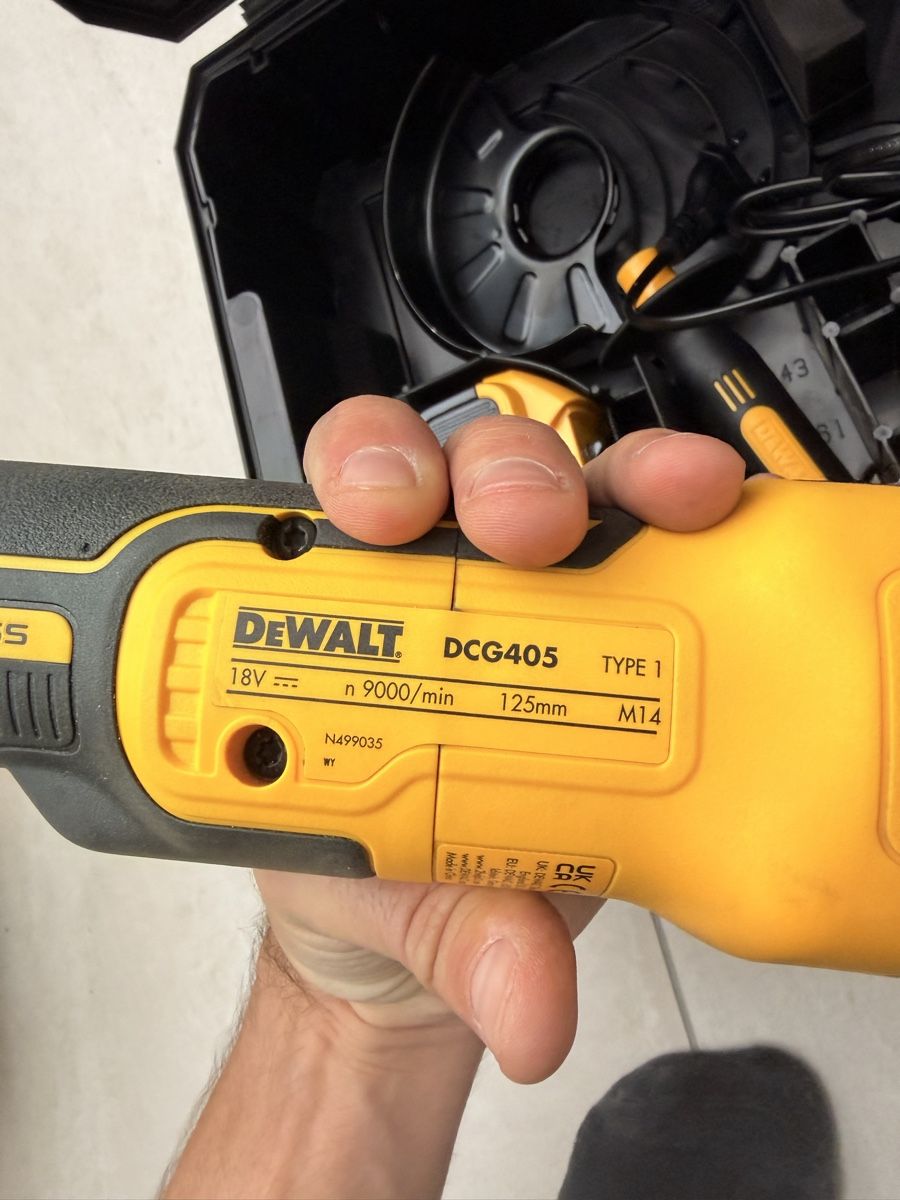 Dewalt Tutti gli attrezzi: Visseuse Dewalt DCG405P3 – Nuovo e nell'imballaggio originale da Bellevue venduto da dol_dfm2 3