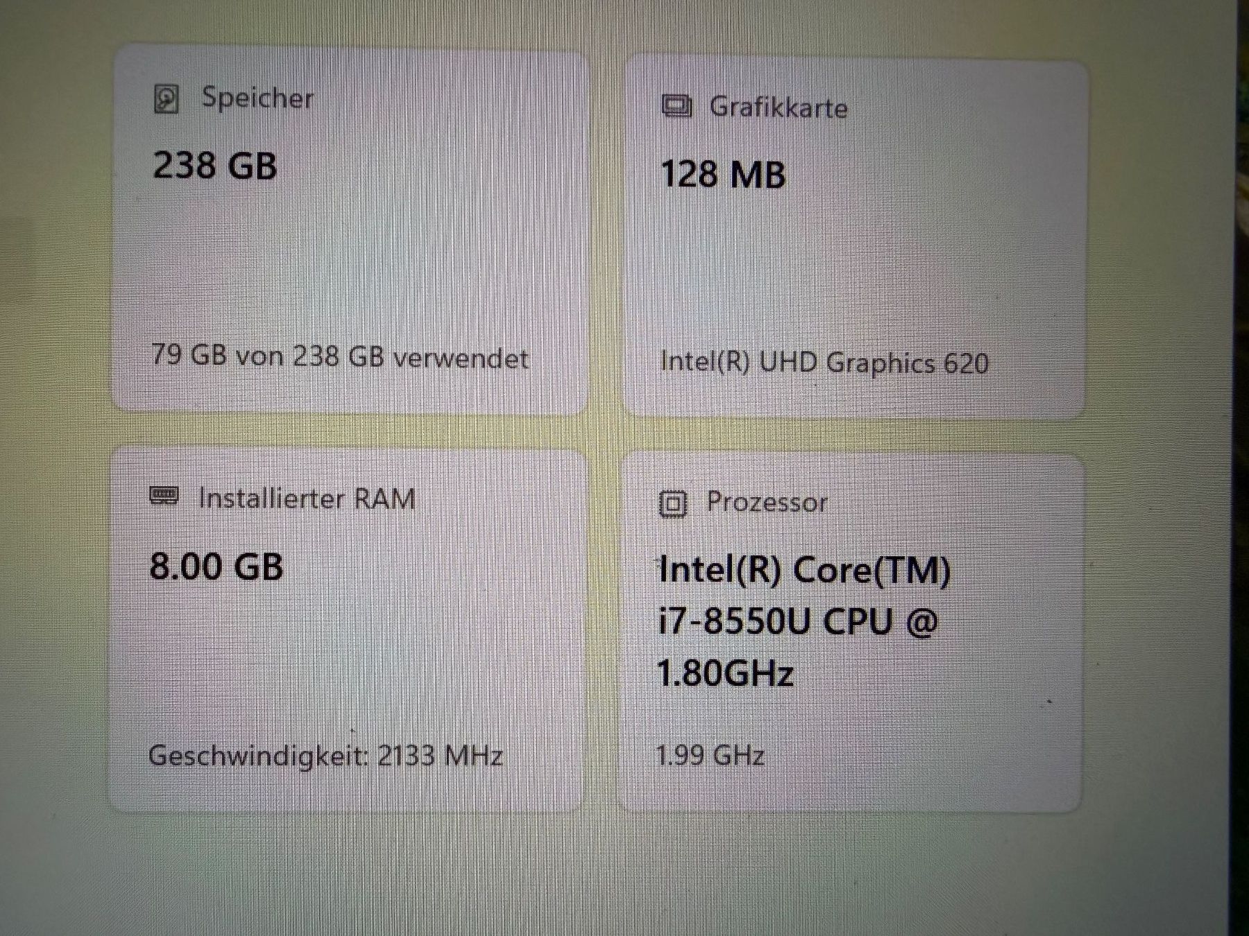 Asus Notebook: Laptop ASUS ZenBook UX370UAR – Usato da Titterten venduto da Steven523 1