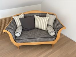 Giovannetti Sofa gemustert mit Kissen guter Zustand