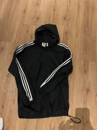 Adidas Laufjacke schwarz mit Kapuze