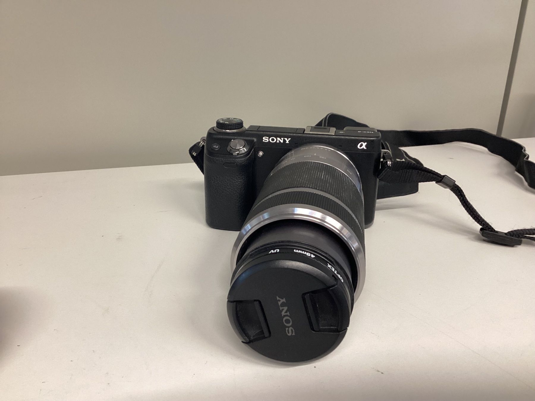 Sony Fotocamera: Sony Alpha NEX-6 Systemkamera mit Objektiven -Wiitergäh – Usato da Zug venduto da GGZatWork 1