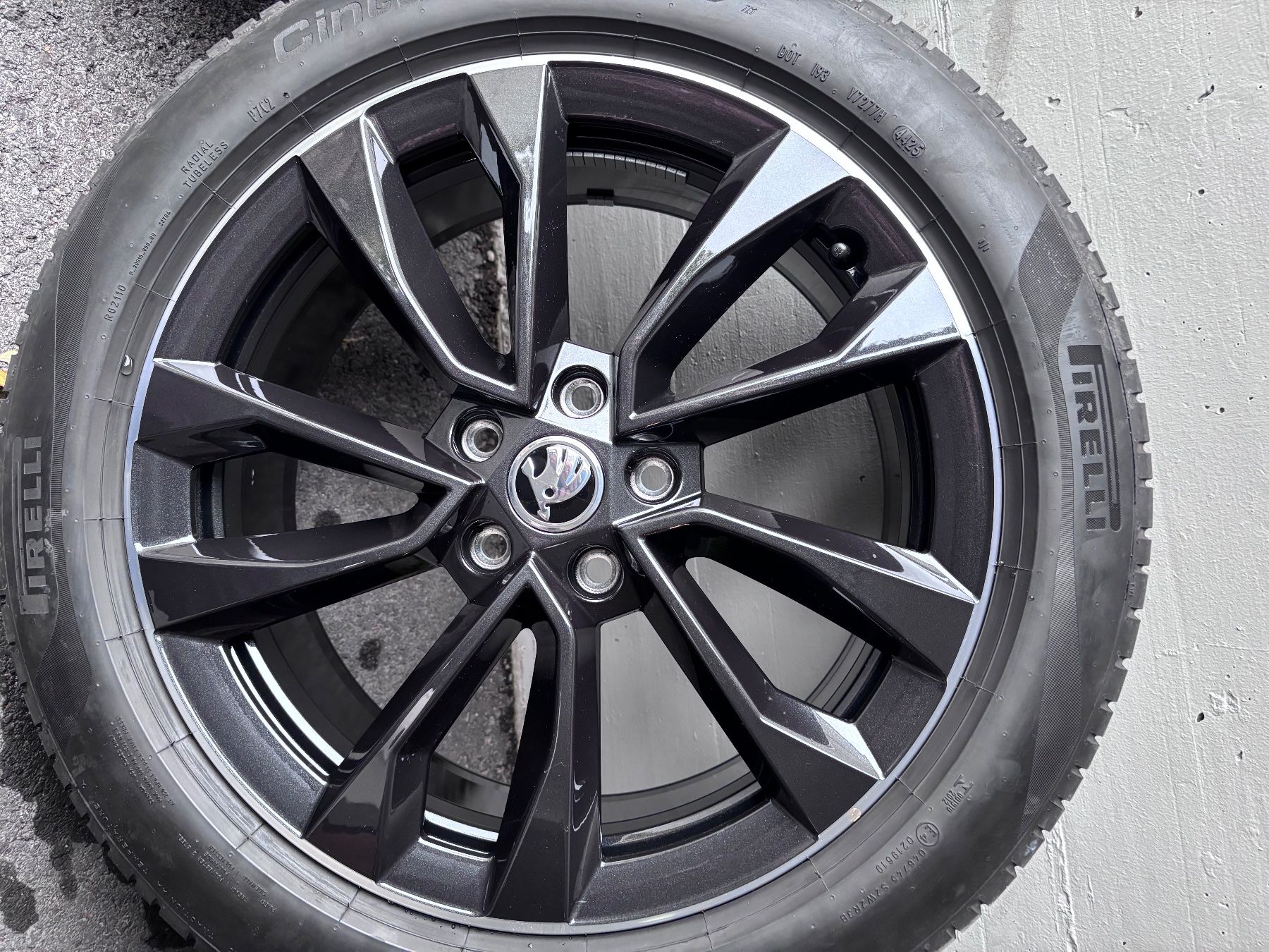 Skoda Cerchioni: Kompletträder – Usato da Wollerau venduto da meiki 1