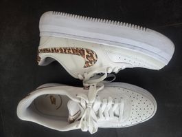 Nike Leopard Muster Gr.41 Neuwertig