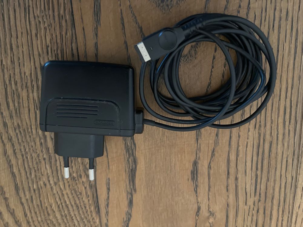 Gameboy Advance SP Netzteil / Ladegerät Kaufen auf Ricardo