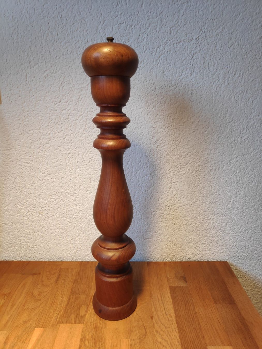 Elettrodomestici da cucina: Grosse Pfeffermühle - 48CM – Usato da Bern venduto da anger47