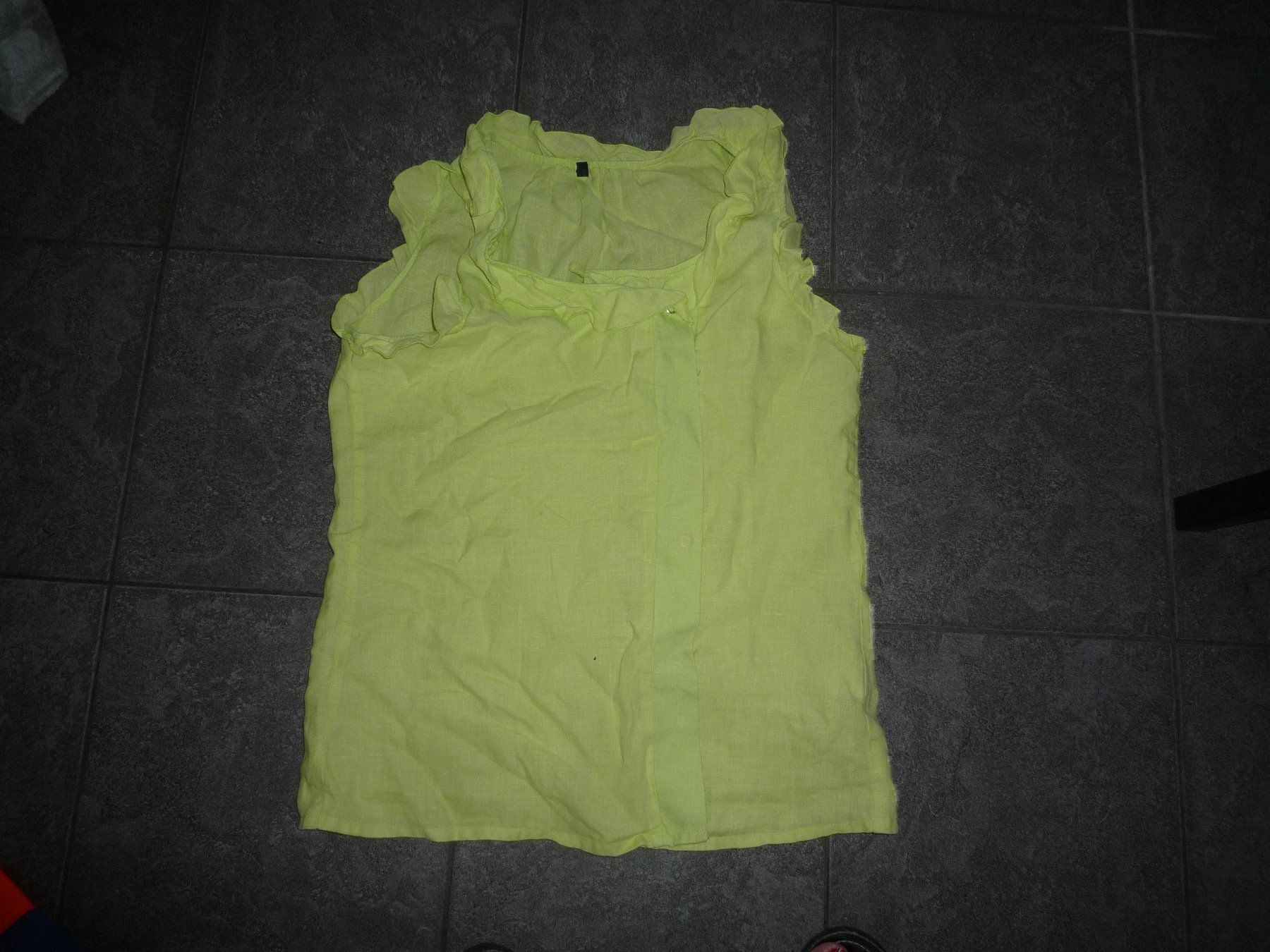 Camicette: BENETTON BLUSE – Usato da Andwil SG venduto da schmei