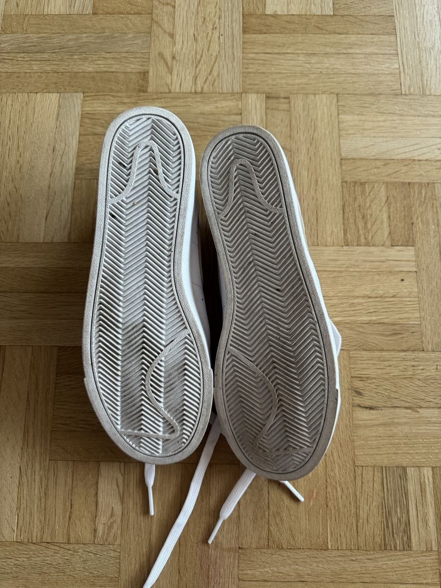 Nike Scarpe da donna: Nike Schuhe, Grösse 37.5 – Nuovo (secondo la descrizione) da Kleinandelfingen venduto da les_gb7w 1