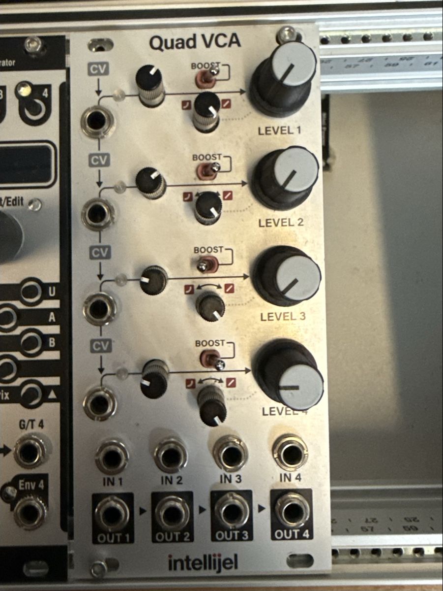 Strumenti musicali: Quad VCA - Intellijel – Usato da Stans venduto da ben_lxv8 1