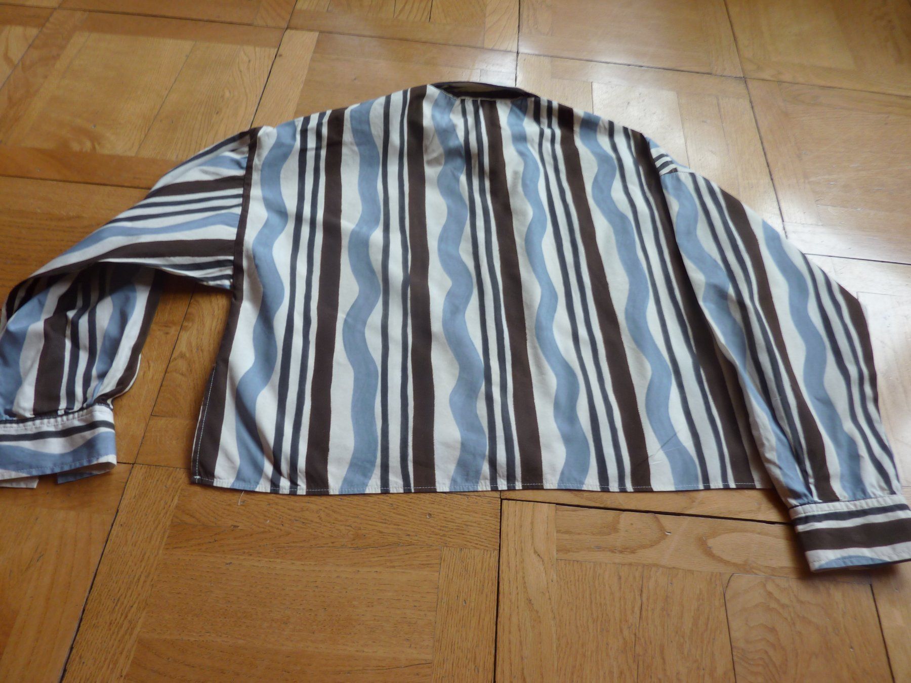 Max Mara Camicette: Max Mara  Kurz-Bluse, Gr. 38, Top Zustand – Usato da Waldstatt venduto da Kananaskis1 1