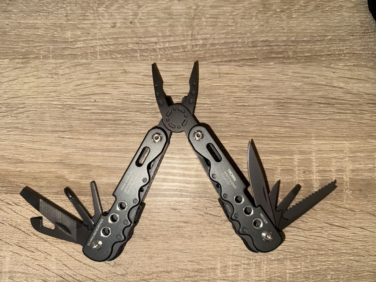 Alle Werkzeuge: Troika Multitool Arbeitsgerät – Neu (gemäss Beschreibung) aus Zürich von golem1234 1