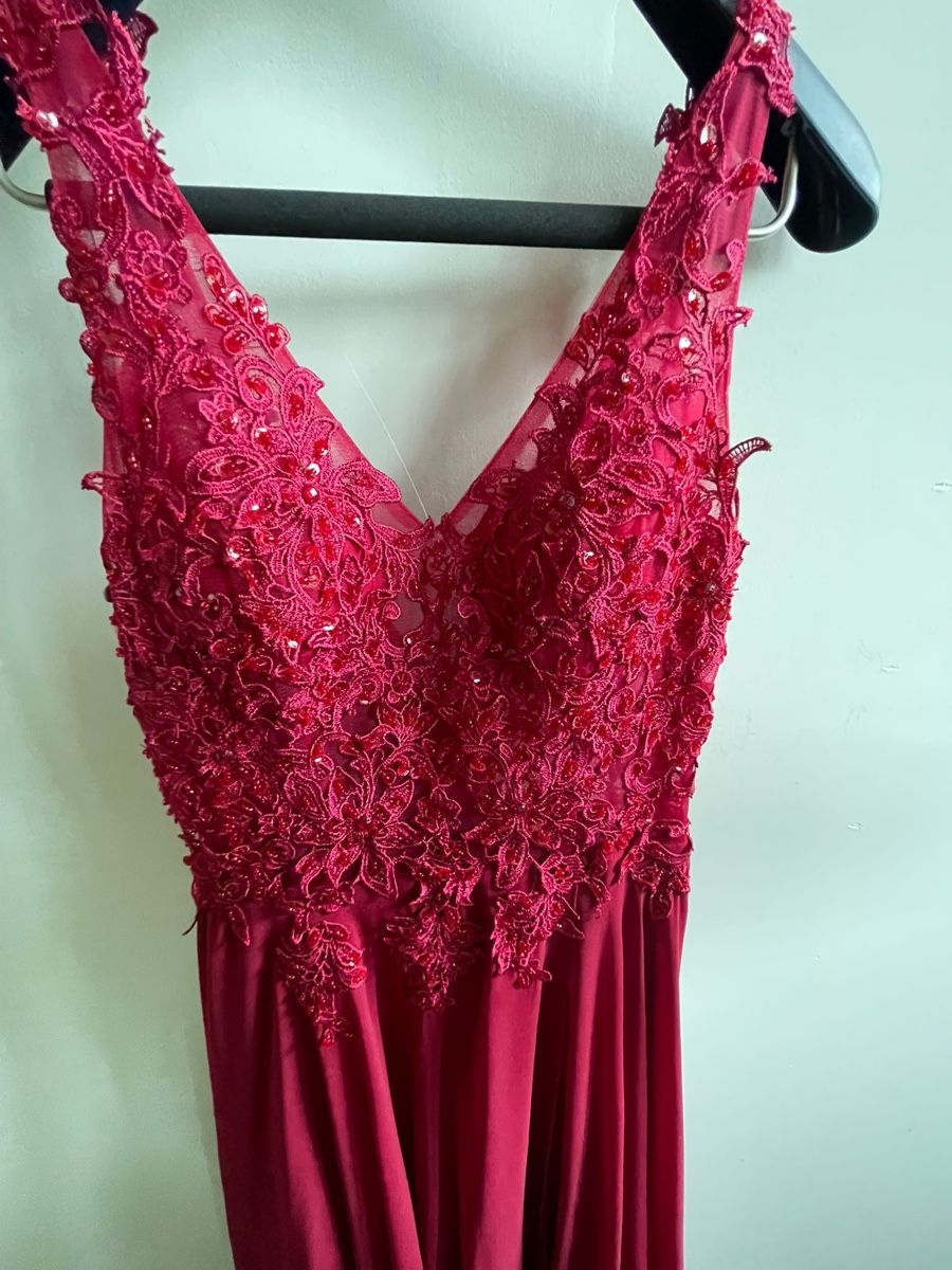 Kleider: Bordeaux Rotes Abendkleid in Grösse 34 – Gebraucht aus Sennwald von jelenat94 3