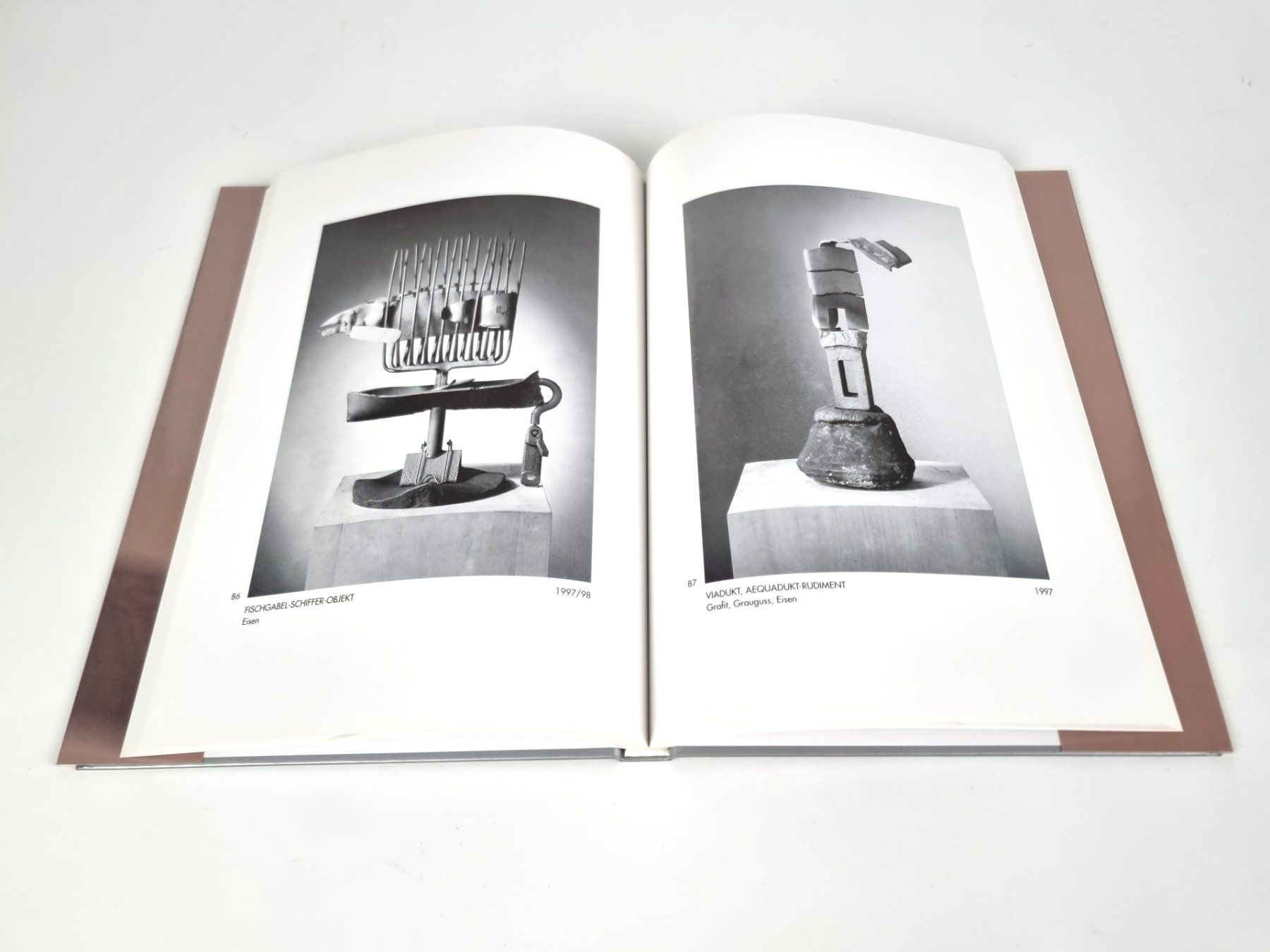 Livres: Objekte Skulpturen Multiple - Franz Eggenschwiler – D'occasion à Urtenen-Schönbühl par Restwert_Schoenbuehl 4