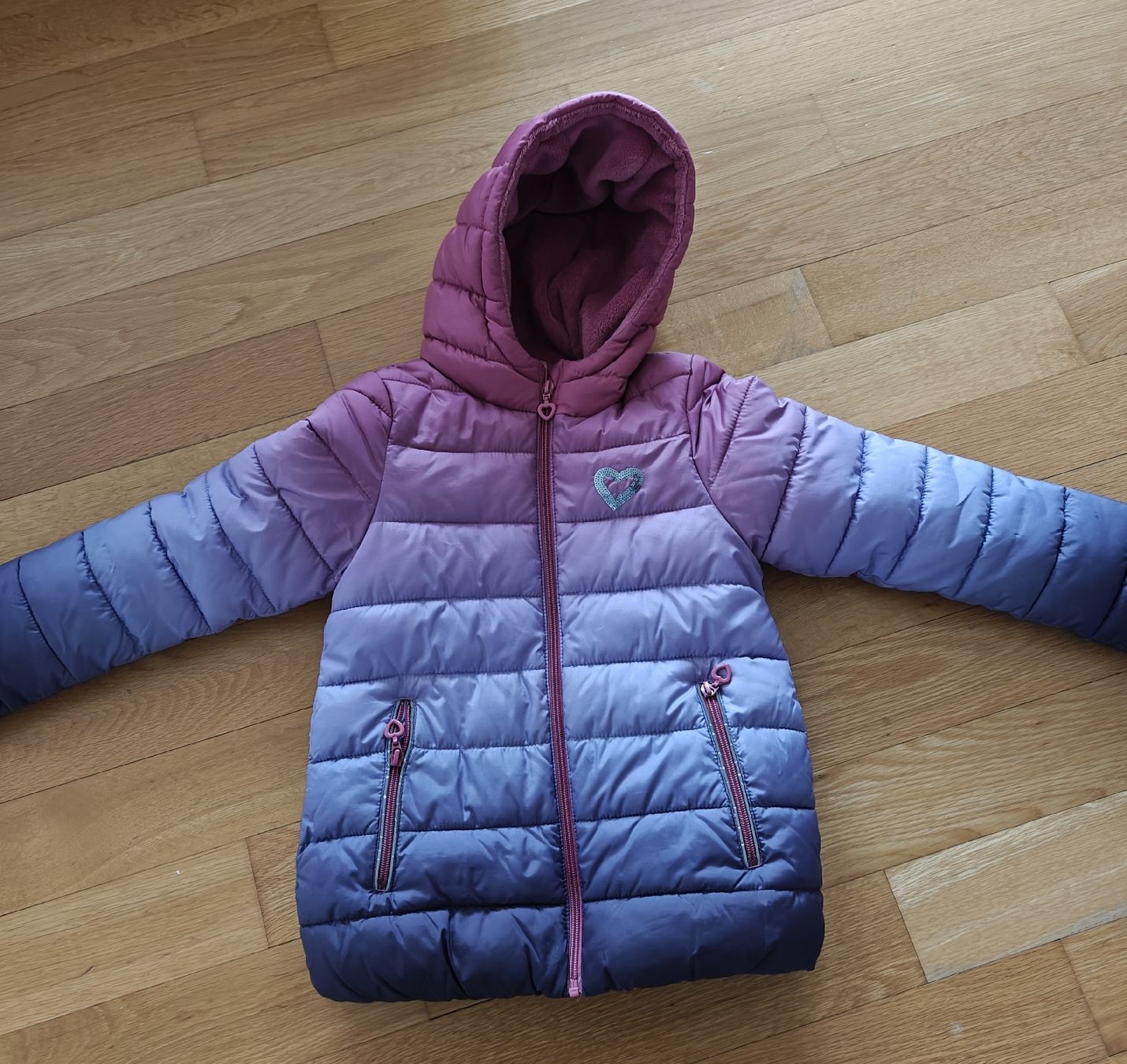 Giacche & Cappotti: Winterjacke s. Oliver, Mädchen Grosse 134 – Usato da Gossau SG venduto da Matamoros