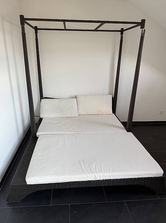 Divani: Rattan Lounge – Usato da Münsingen venduto da Kapia82