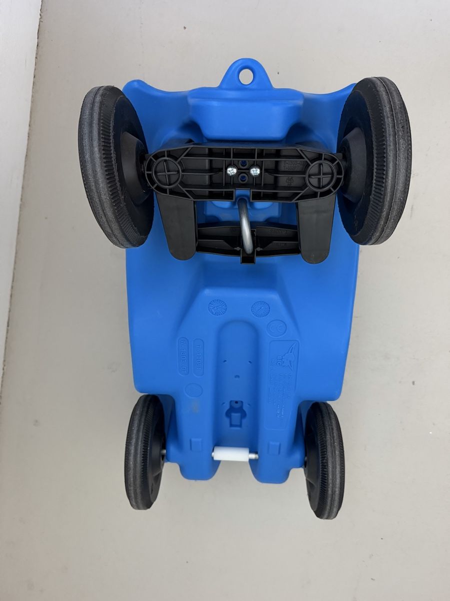 Big Véhicules pour enfants: Blauer Bobbycar – D'occasion à Bubendorf par glitchCat 1