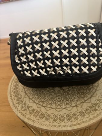 Elegante Handtasche von Rocco Barocco, neuwertig!