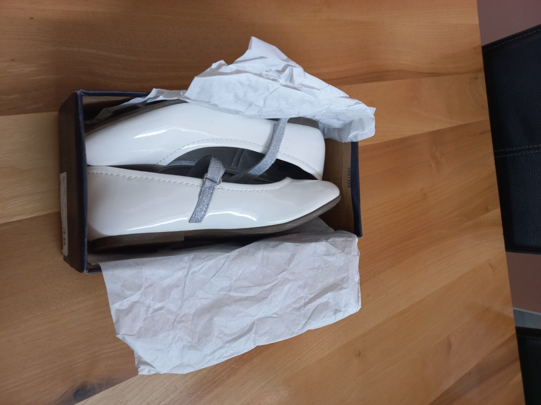 Scarpe per ragazze: Neuer Ballerina gr. 38 – Usato da Muri AG venduto da Bufr 1
