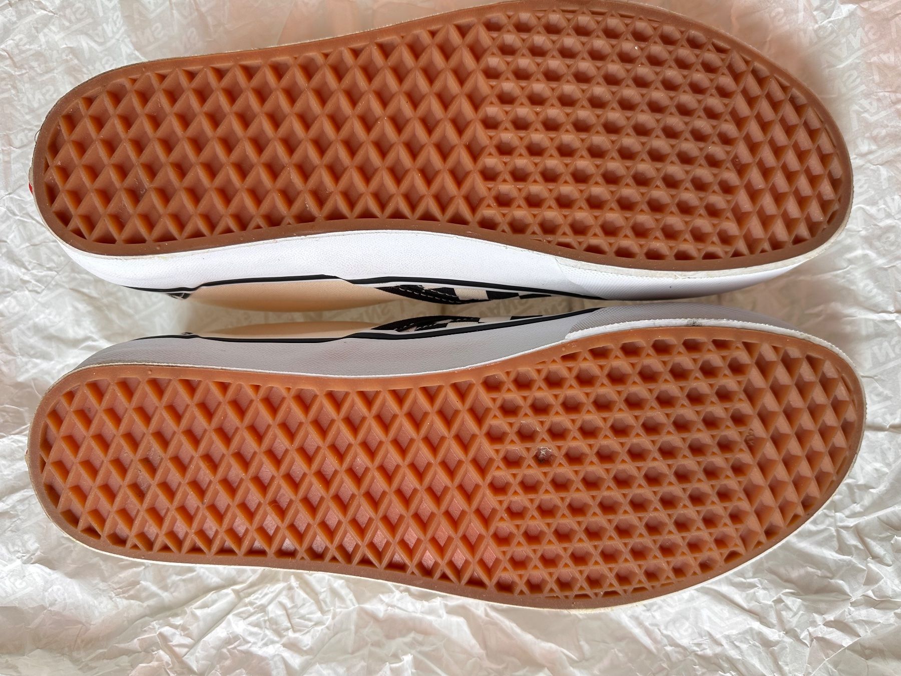 Vans Herrenschuhe: Baskets Classic Slip-On Vans – Neu und originalverpackt aus Bouveret von seb_rjx8 2