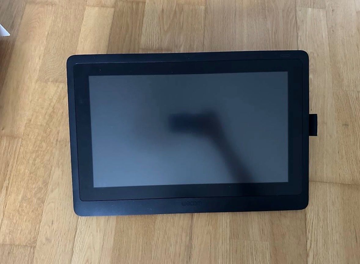Wacom Tablet PC: Wacom Cintiq 16 – Usato da Bern venduto da miraca 1