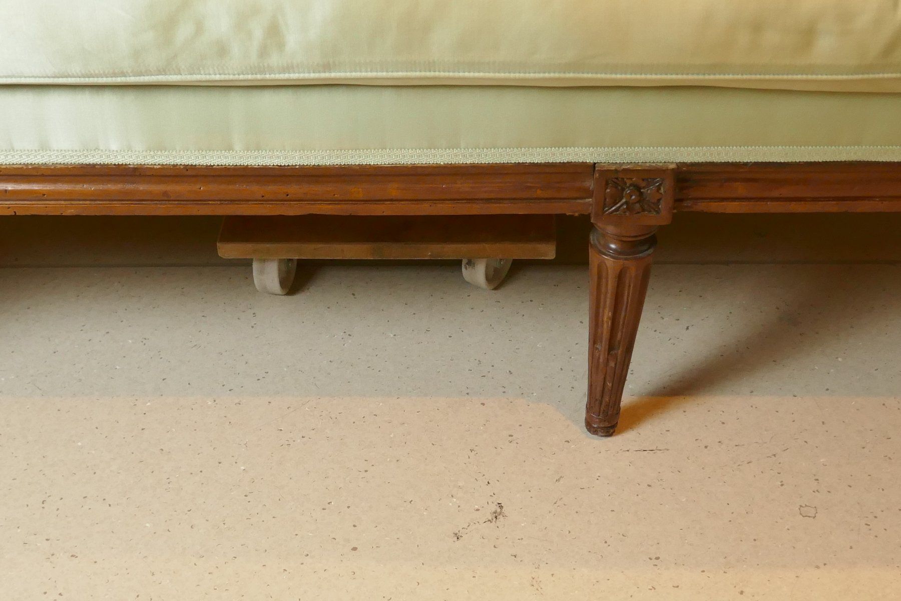 Divani: Antikes Sofa Biedermeier super Stoff – Usato da Schaffhausen venduto da swisswatches-andmore 2