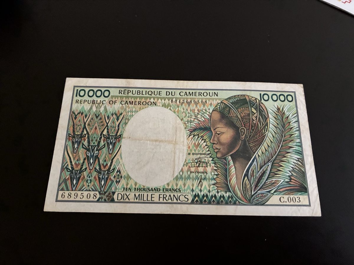 Banconote: 10000 Francs CONGO 1983 P.07 – Usato da Dällikon venduto da Woldbanknoten 1