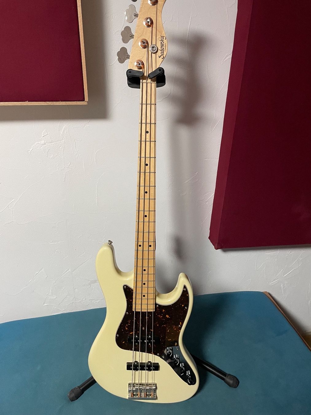 Strumenti musicali: Sadowsky Bass – Usato da Bitsch venduto da Qsign