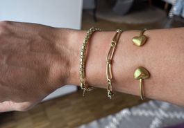 Schmuck Set goldig Ohrringe und Armspange Herzen