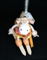 Rena Bambola Schwingfigur aus Holz mit Feder /Kuh