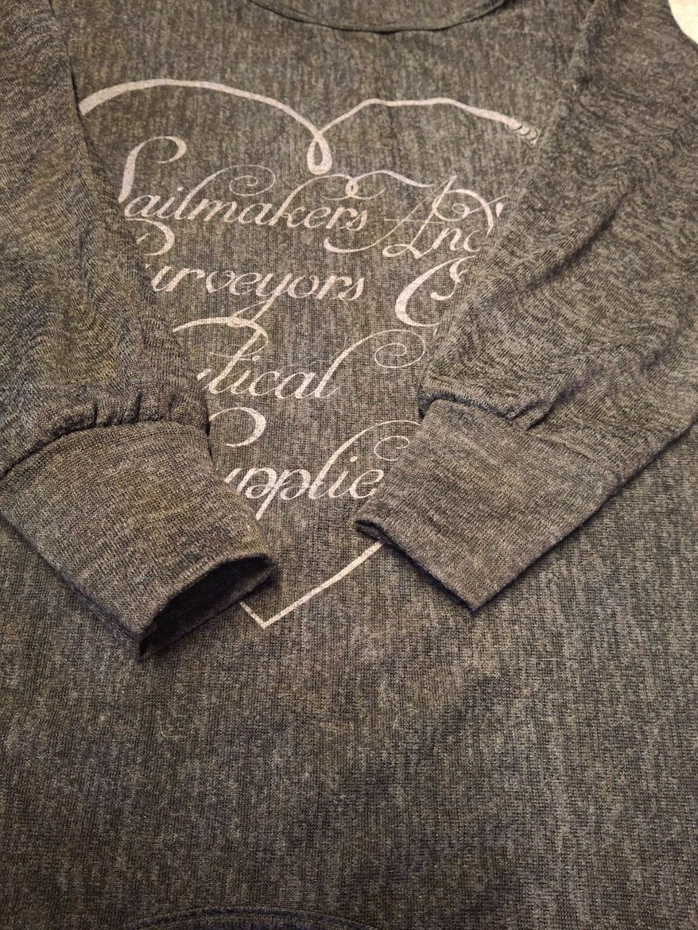 Pulls & Sweat-shirts: Pull taille M marque Today – D'occasion à Villiers par san_jn5w 1