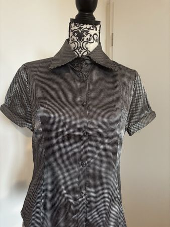 Elegante Damenbluse von Yendi, Grösse L, neuwertig!