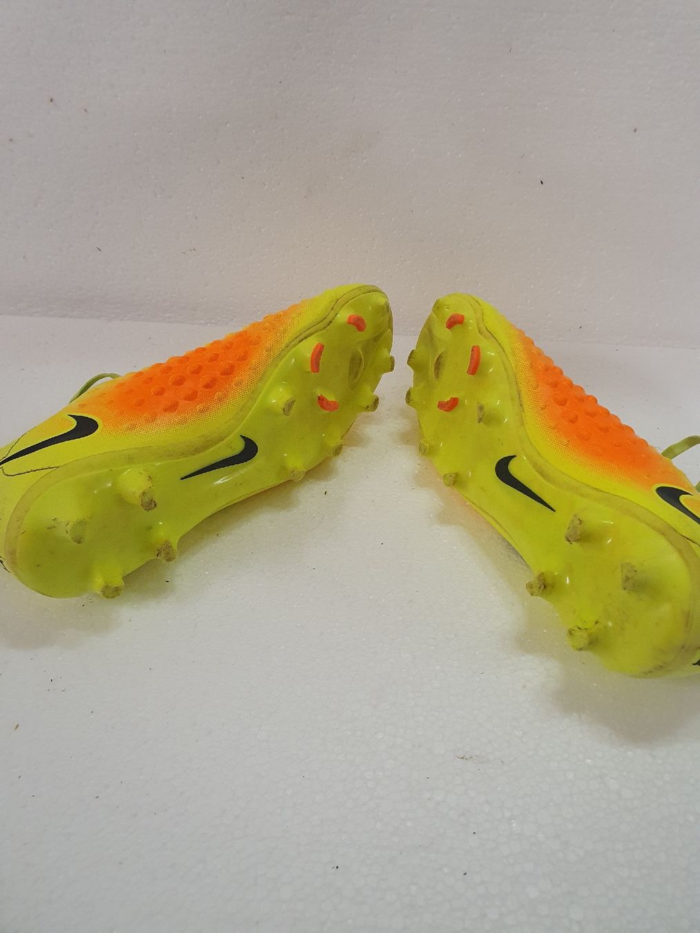 Nike Herrenschuhe: chaussures de foot – Gebraucht aus Gumefens von flagada12 4