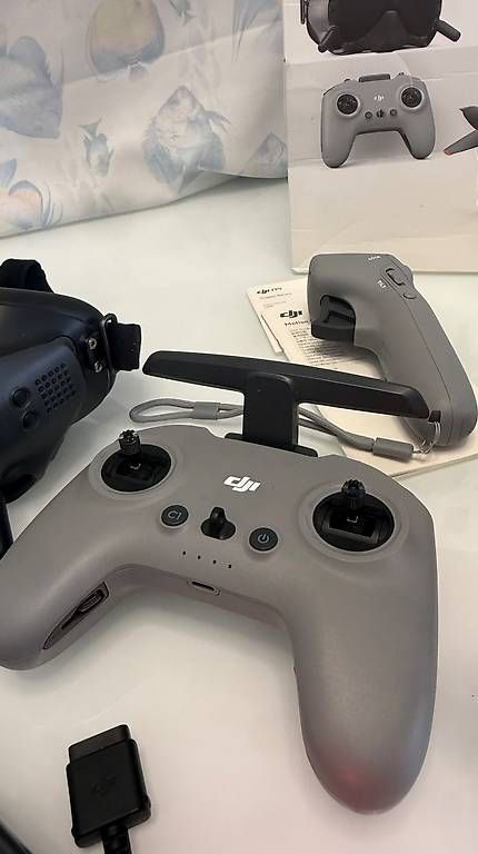RC Modellbau: Drone DJI FPV Combo – Gebraucht aus Giubiasco von effe56 1