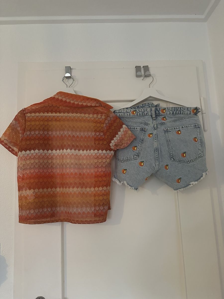 Lotti di vestiti: Bluse orange gemustert und Jeansshorts Grösse M – Nuovo (secondo la descrizione) da Grenchen venduto da kis_dh2n 2