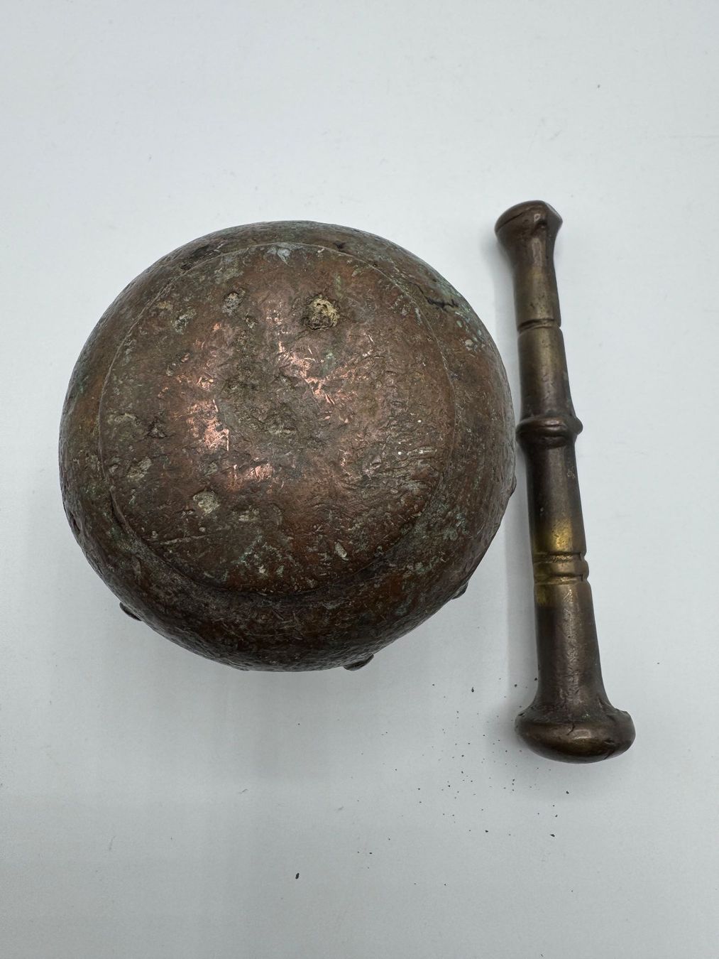 Altro per cucinare: Mörser aus Bronze mit Stössel – Usato da Sachseln venduto da BONATI01 3