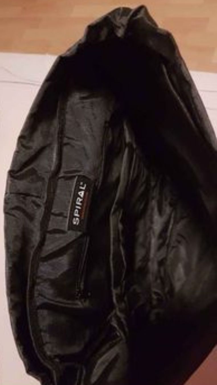 Zaini: dunkelblauer Rucksack von SPIRAL – Nuovo (secondo la descrizione) da Wislikofen venduto da Ana.Gomes 2