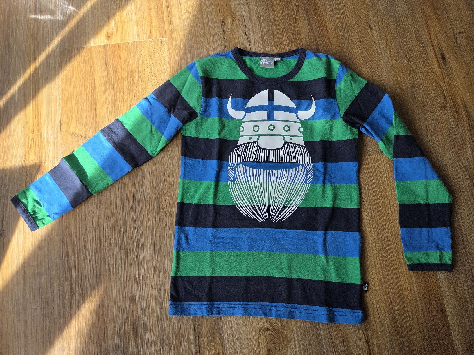 Danefae Maglioni & Felpe: Cooles Langarmshirt von Danefae, Grösse 128 – Usato da Baar venduto da nic-schwalbe