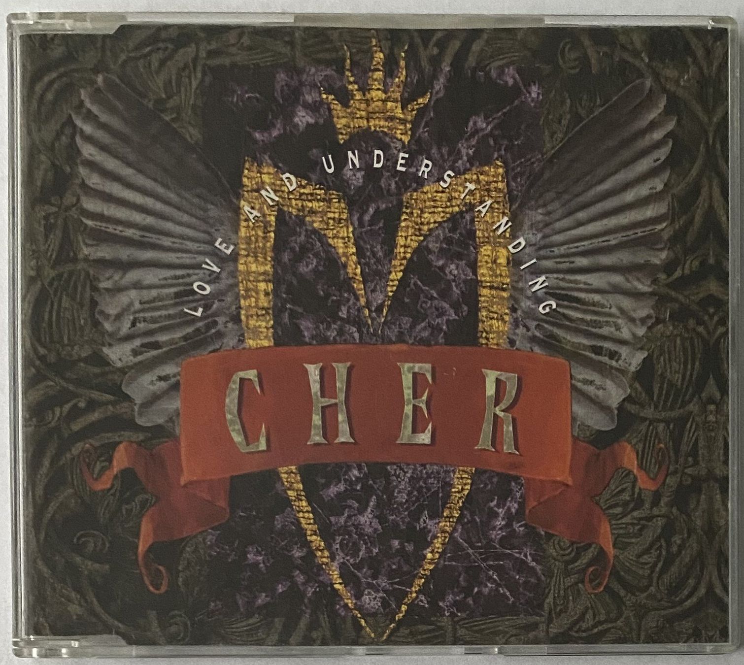 CDs: Cher, Love and Understanding – D'occasion à Flums par Asquillo
