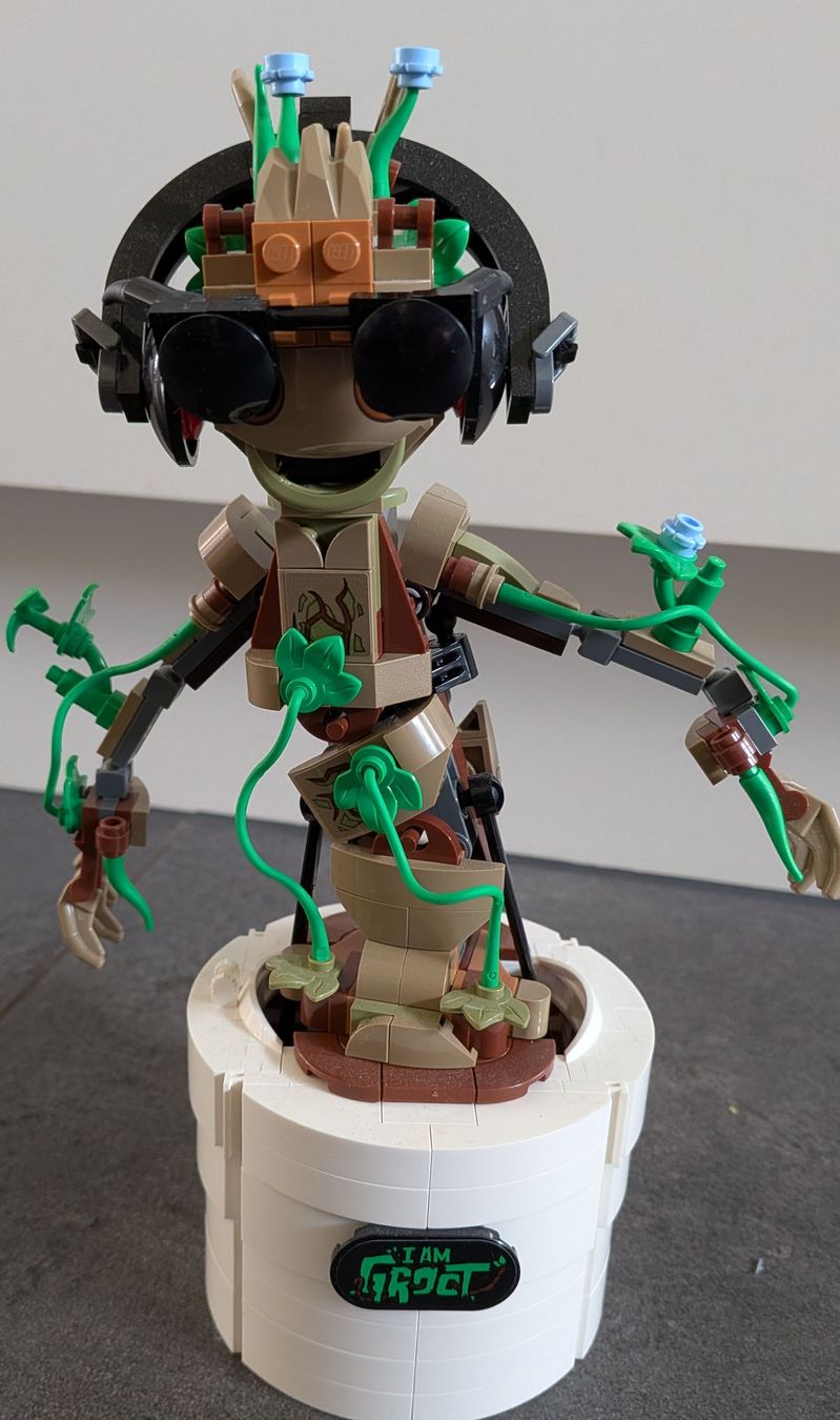 Lego Spielzeuge: Lego Marvel Dancing Groot (76297) – Gebraucht aus Steinhausen von apollonius_rT 2