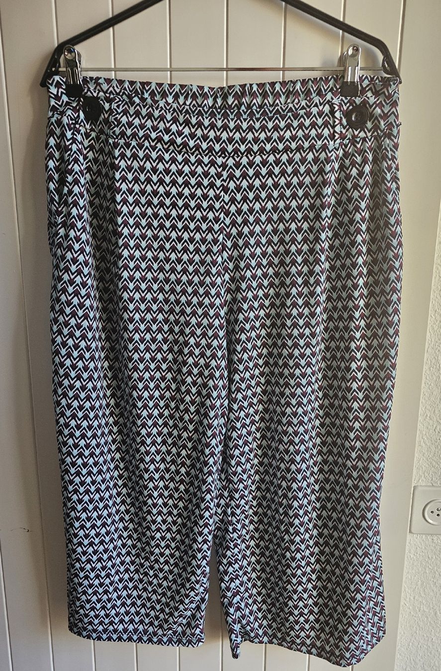 Buffalo Pantaloni: Flowy culottes from Buffalo size 46 – Usato da Zürich venduto da Ada2 3