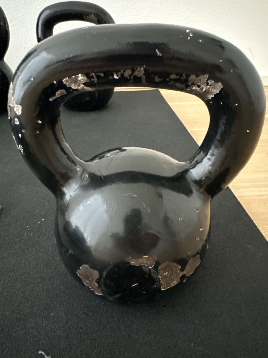 Bollitori: Kettlebell schwarz 16 kg – Usato da Allschwil venduto da MB4123 1