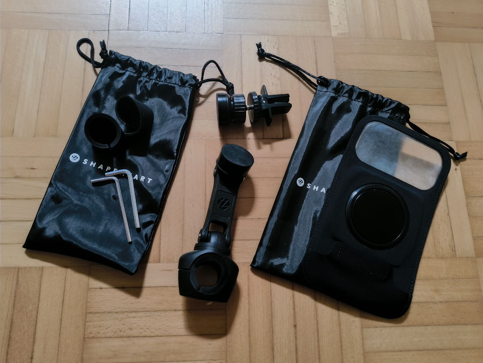 Supporti per biciclette: Shapeheart mobile phone magnetic velo-auto – Nuovo (secondo la descrizione) da Zürich venduto da ter_26db