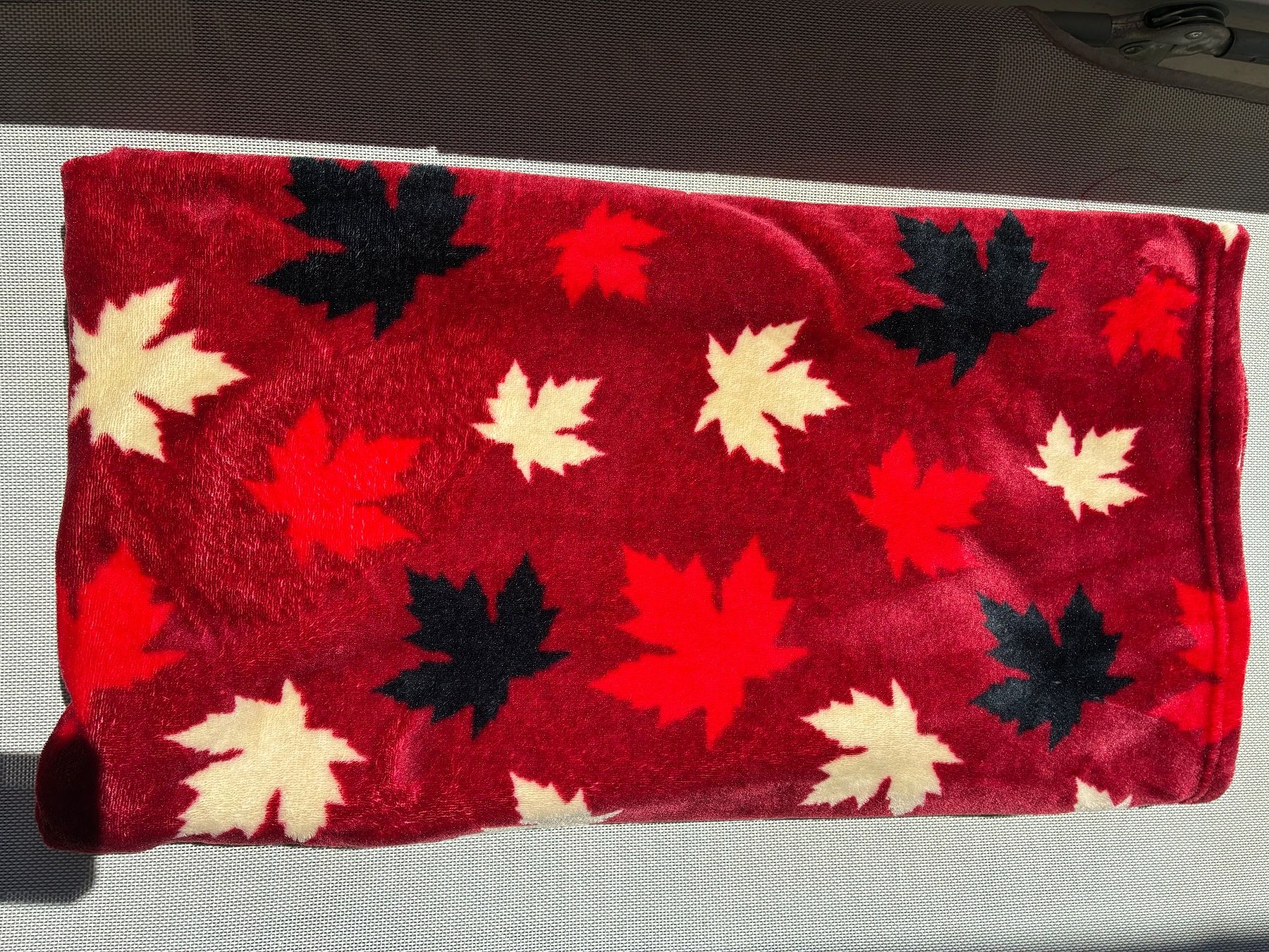 Coperte: Couverture plaid/ Plaid-Decke/ copertina plaid – Usato da Fribourg venduto da SD1910 9
